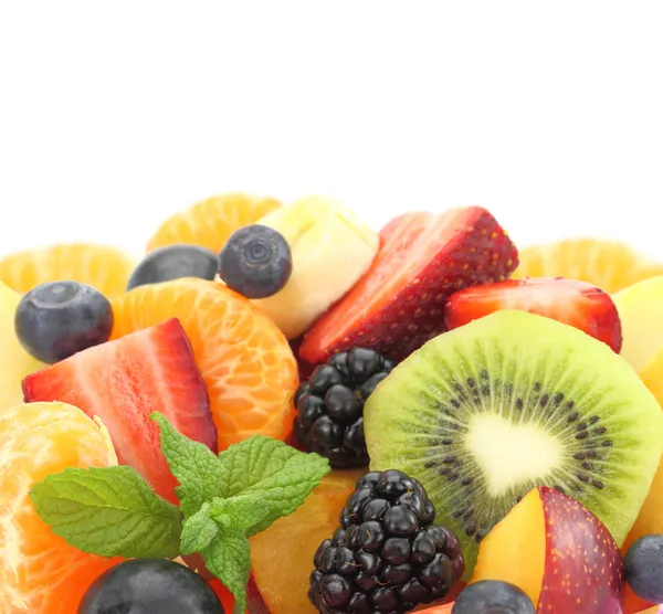 Primer plano de ensalada de frutas frescas mezcladas — Foto de Stock