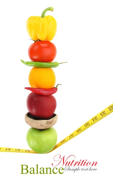 Ισορροπημένη διατροφή με φρούτα και λαχανικά — Φωτογραφία Αρχείου