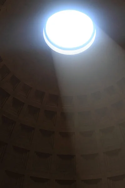 Interior view of the dome of the Pantheon in Rome, Italy — Stock Photo, Image