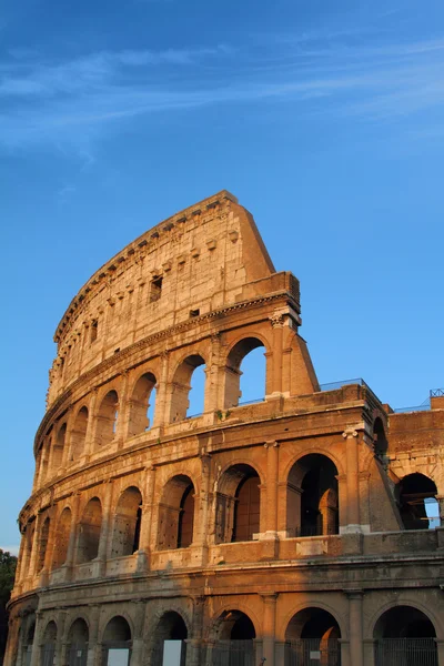 O Coliseu em Roma, Itália — Fotografia de Stock