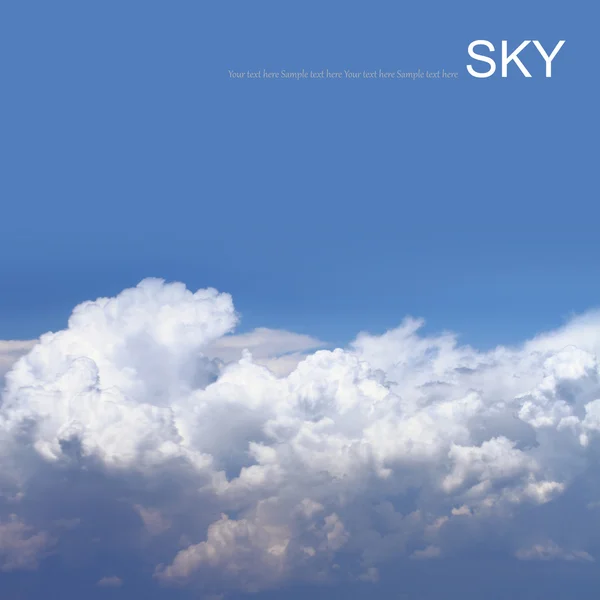 Μπλε του ουρανού με σύννεφα, αέρας πυροβολισμό. — Φωτογραφία Αρχείου