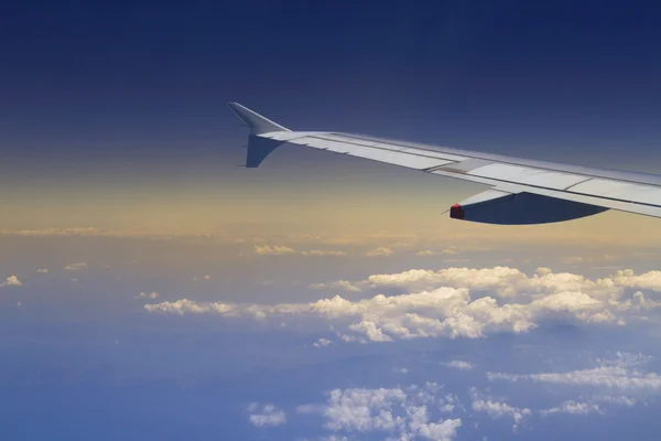 Aerial shot from airplane with wing visible — Stock Photo, Image