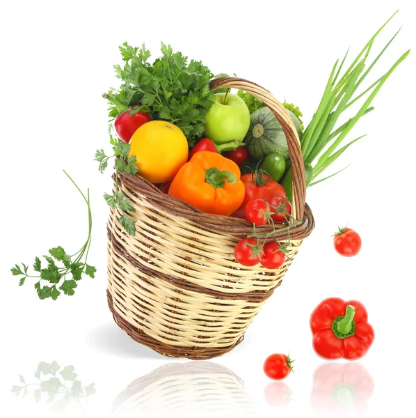 Vegetables and fruits in the basket — Stock Photo, Image