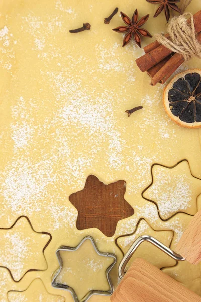 Making star cookies with cookie cutter — Stock Photo, Image