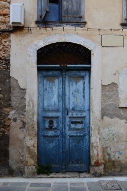 Hanya Girit Adası eski şehir kapısına yıpranmış