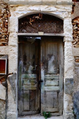 Hanya Girit Adası eski şehir kapısına yıpranmış