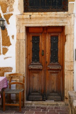 Hanya Girit Adası eski şehir kapısına yıpranmış