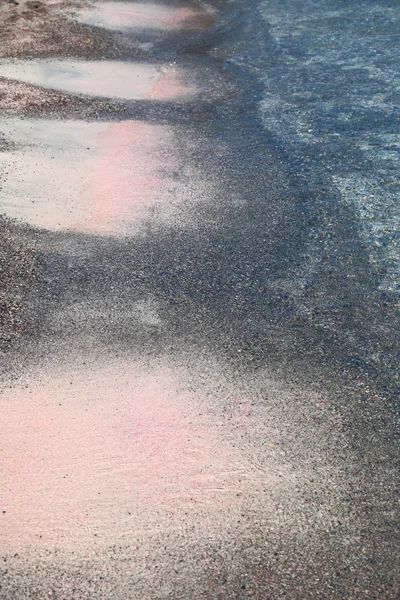 Praia de areia rosa com águas cristalinas Elafonisi Creta — Fotografia de Stock