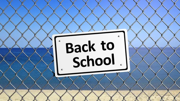 Zárt kerítés jel vissza az iskolába Beach — Stock Fotó