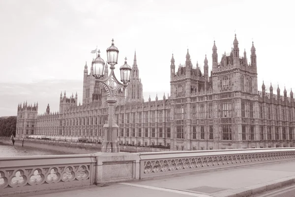 Parlamentsgebäude; Westminster; London — Stockfoto