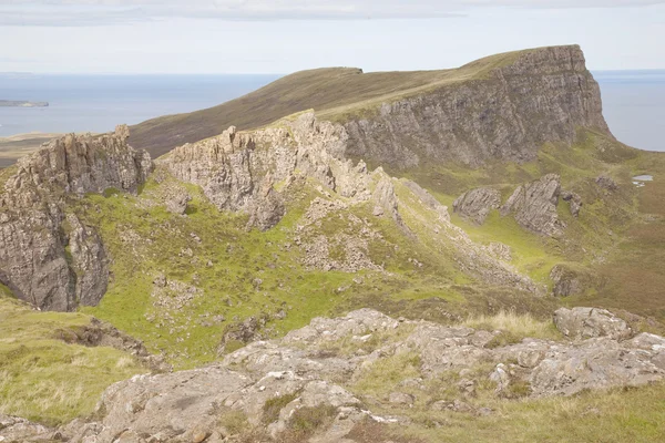 Quiraing; ทอร์เทรนช์; เกาะสกาย — ภาพถ่ายสต็อก