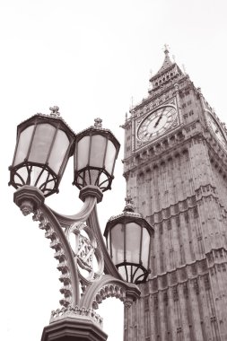 elektrik direği ve big ben, london