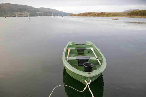 ボートでのスレート、スカイ島スコットランド — ストック写真