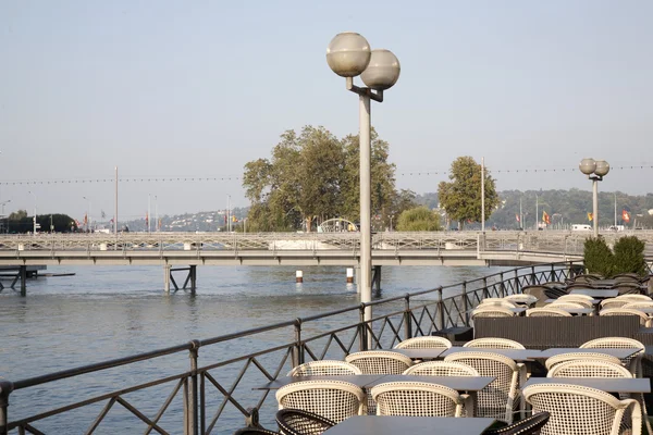 Rodanu i bergues mostu na rzece, Genewa — Zdjęcie stockowe