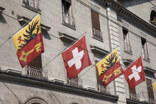 Drapeaux suisses et vaudois, Genève — Photo