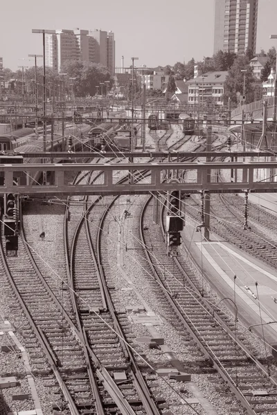 Bern railway station, Zwitserland — Stockfoto