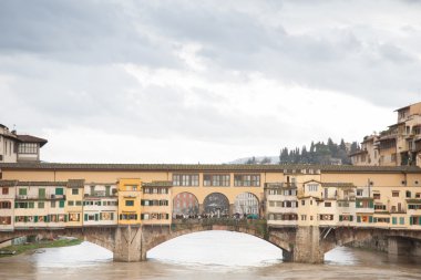 Ponte vecchio Köprüsü