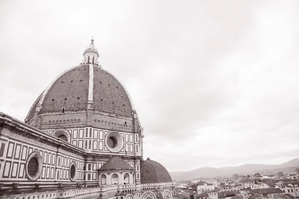 Façade de l'église cathédrale de Duomo, Florence — Photo