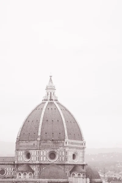 Koepel van de duomo kathedraal kerk, florence — Stockfoto