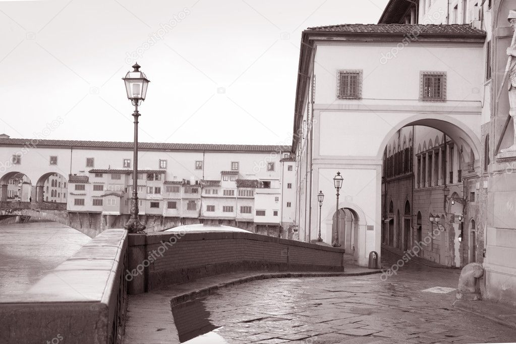 Ponte Vecchio Bridge and Lungarno degli Acciaiuoli Street, Florence