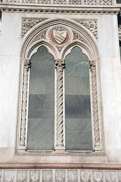 Igreja Catedral de Doumo fachada, Florença — Fotografia de Stock