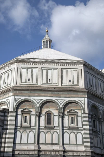 Baptisterium van Kathedraal kerk, florence — Stockfoto