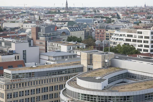 Berlin cityscape katedral Kulesi, — Stok fotoğraf
