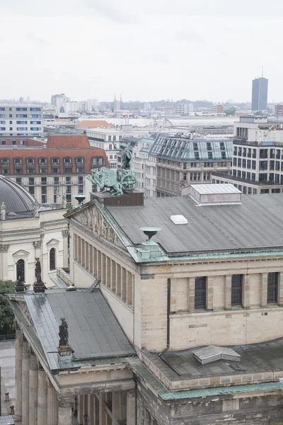 Cityscape de Berlim, incluindo Concert Hall Building — Fotografia de Stock