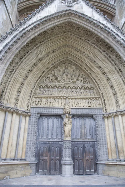 Portal de entrada de Westminster Abbey Facade, Westminster, Londres —  Fotos de Stock