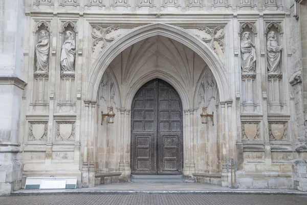 Porta de entrada principal da Abadia de Westminster, Londres — Fotografia de Stock