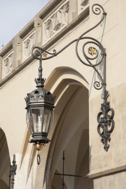 bezi hall, krakow lamba