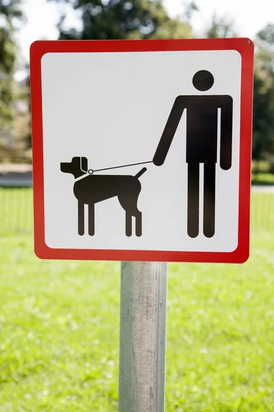 Hond wandelen teken — Stockfoto
