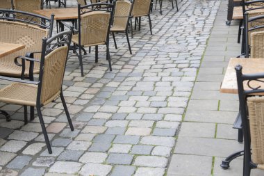 Kafe masası ve sandalyeler