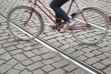 dresden sokaklarında Bisiklet