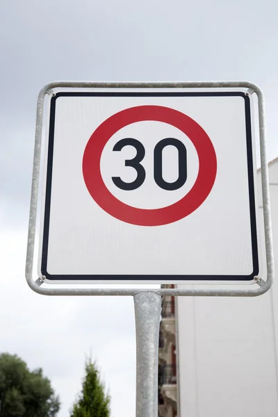 Red Thirty Speed Sign — Stock Photo, Image