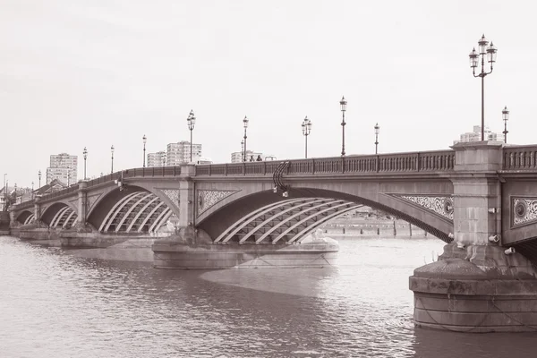 Battersea Köprüsü, chelsea, Londra, İngiltere, Birleşik Krallık — Stok fotoğraf