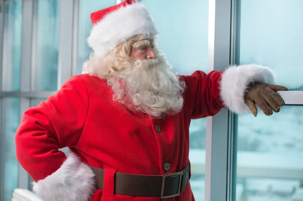 Père Noël à l'aéroport — Photo