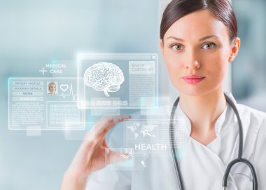 Doktor tıbbi bir arabirim dokunmadan