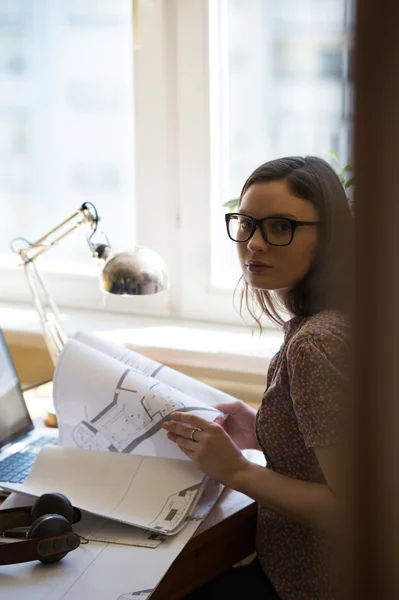 Woman working home — Stock Photo, Image