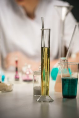 Laboratuar kapkacakları sıvı