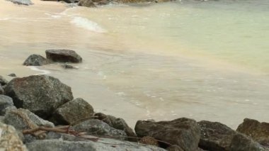 Dalga, kum ve kaya 1