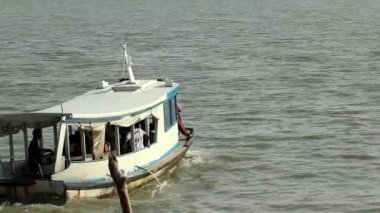 1 çıkışlı tekne