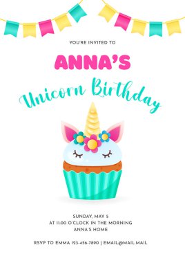 Çocuk partisi için doğum günü davetiyesi şablonu. Tek boynuzlu at boynuzu ve bayraklarla süslenmiş şirin bir kek resmi. Vektör 10 EPS.