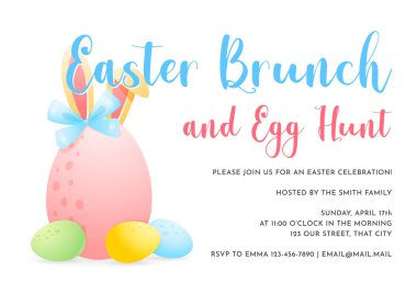 Paskalya brunch 'ı ve yumurta avı konsepti. Yay arkaplan şablonu. Renkli yumurtaların tavşan kulaklı hoş bir tasviri. Vektör 10 EPS.