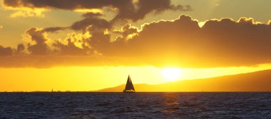 günbatımı hawaii kapalı