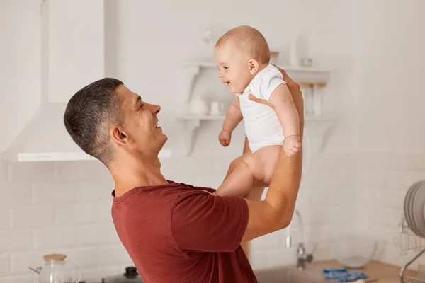 Profile Portrait Man Throwing Little Infant Daughter Spending Time Baby — Stock Photo, Image
