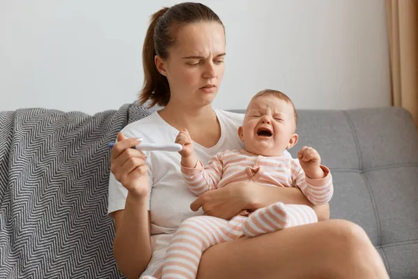 Distraught Dark Haired Woman Pigtail Waiting Pregnancy Test Result Thinking — Stock Photo, Image