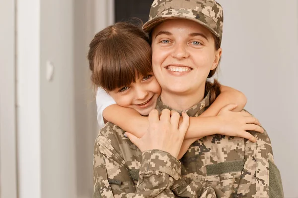 Portrait Happy Family Posing Indoor Together Mother Back Home Army — Stok Foto