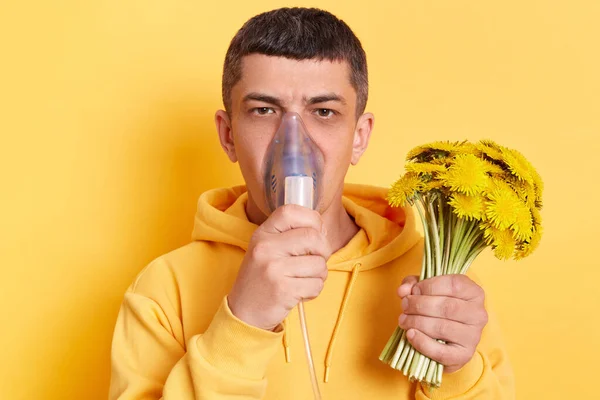 Unhealthy Man Wearing Casual Style Hoodie Posing Isolated Yellow Background — Stock Fotó