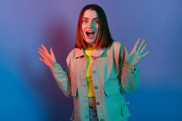 Indoor Shot Excited Surprised Caucasian Young Woman Wearing Stylish Jacket — Foto de Stock